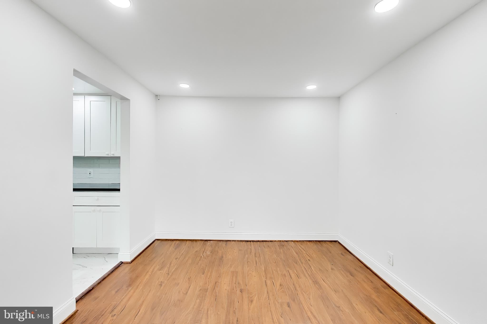 7661 PROVINCIAL Drive – photo 5