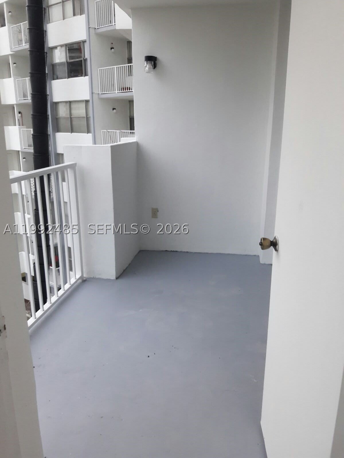 1200 Ne Miami Gardens Dr – photo 2