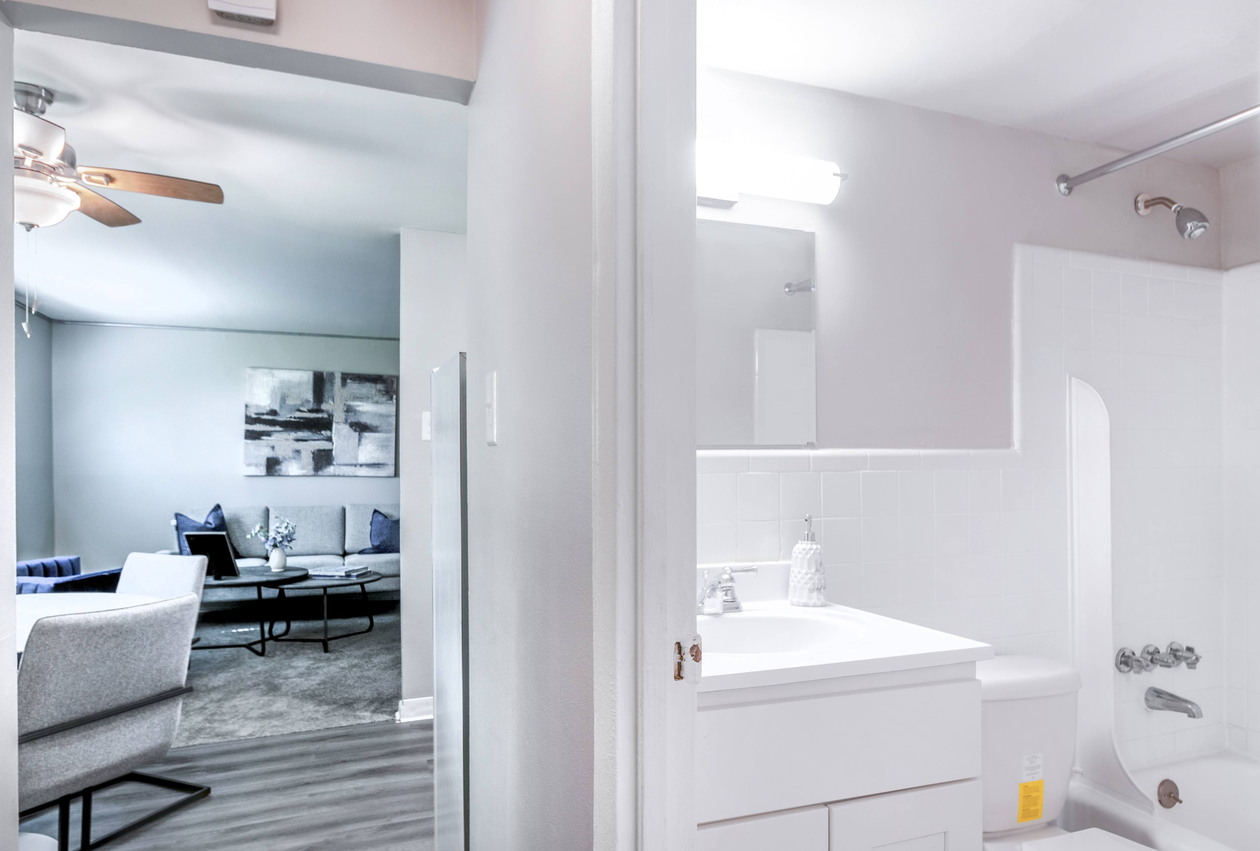 Stradford Arms Apartments – photo 2