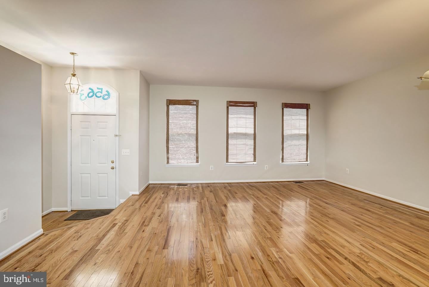6563 MCKENNA Way – photo 5