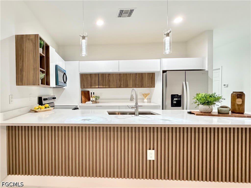 767 Crystal Avenue S – photo 1
