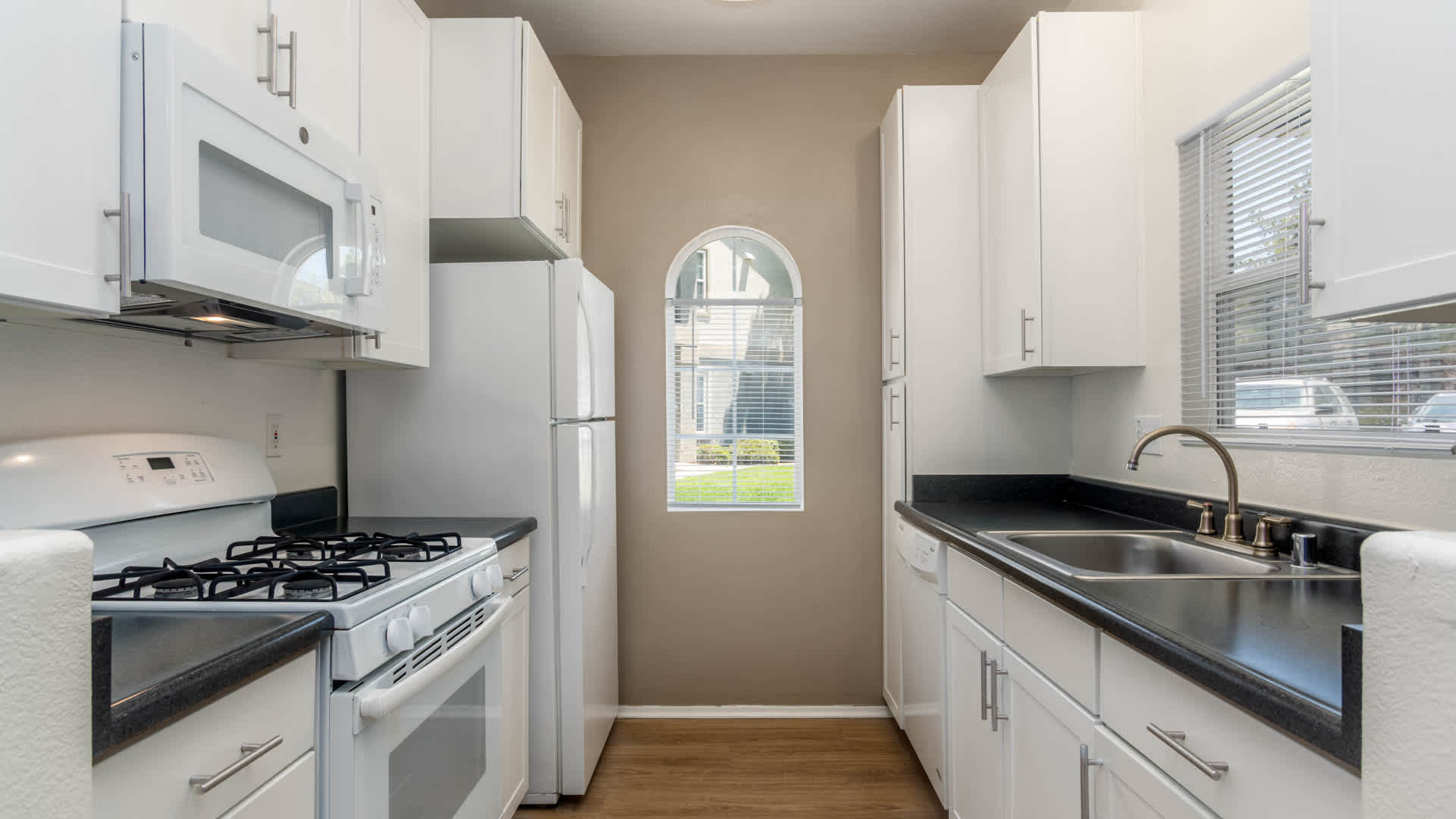 Ridgewood Village – photo 4