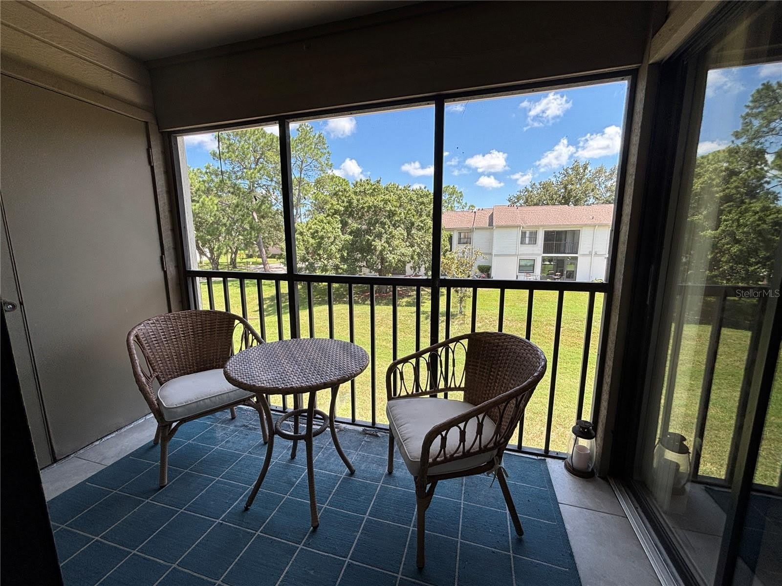 204 MEADOW Lane – photo 2