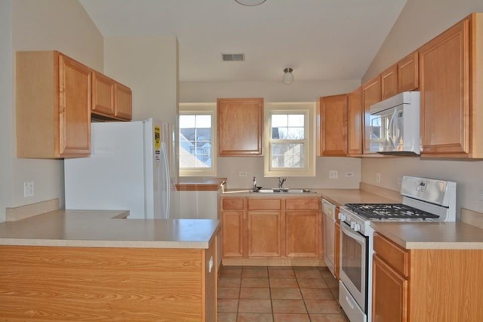 2527 Sheehan Drive – photo 3