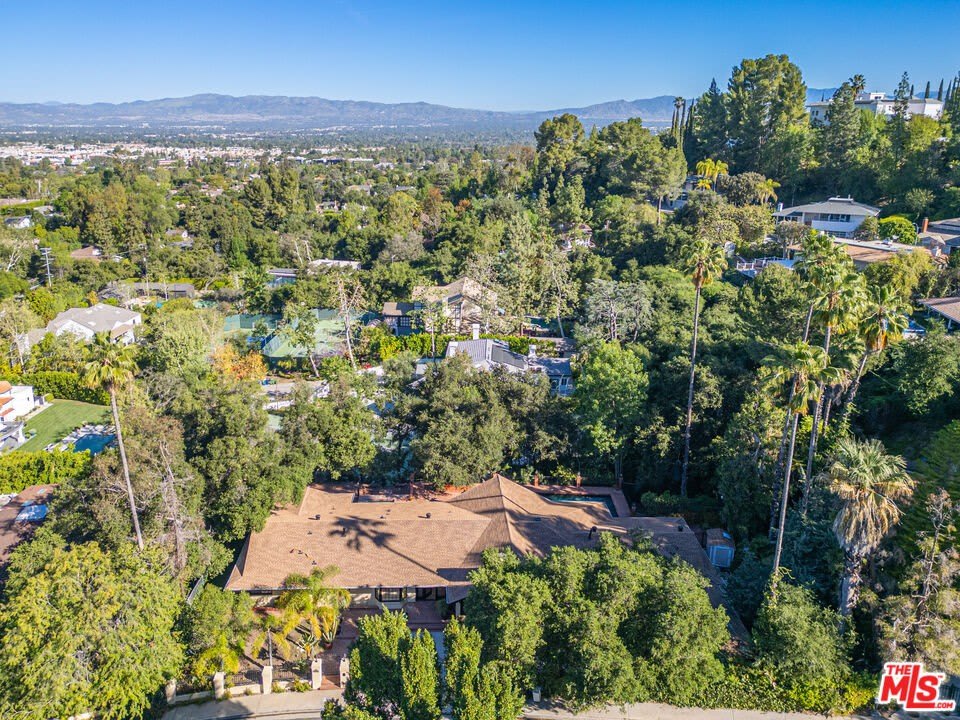 17449 Sumiya Dr – photo 3