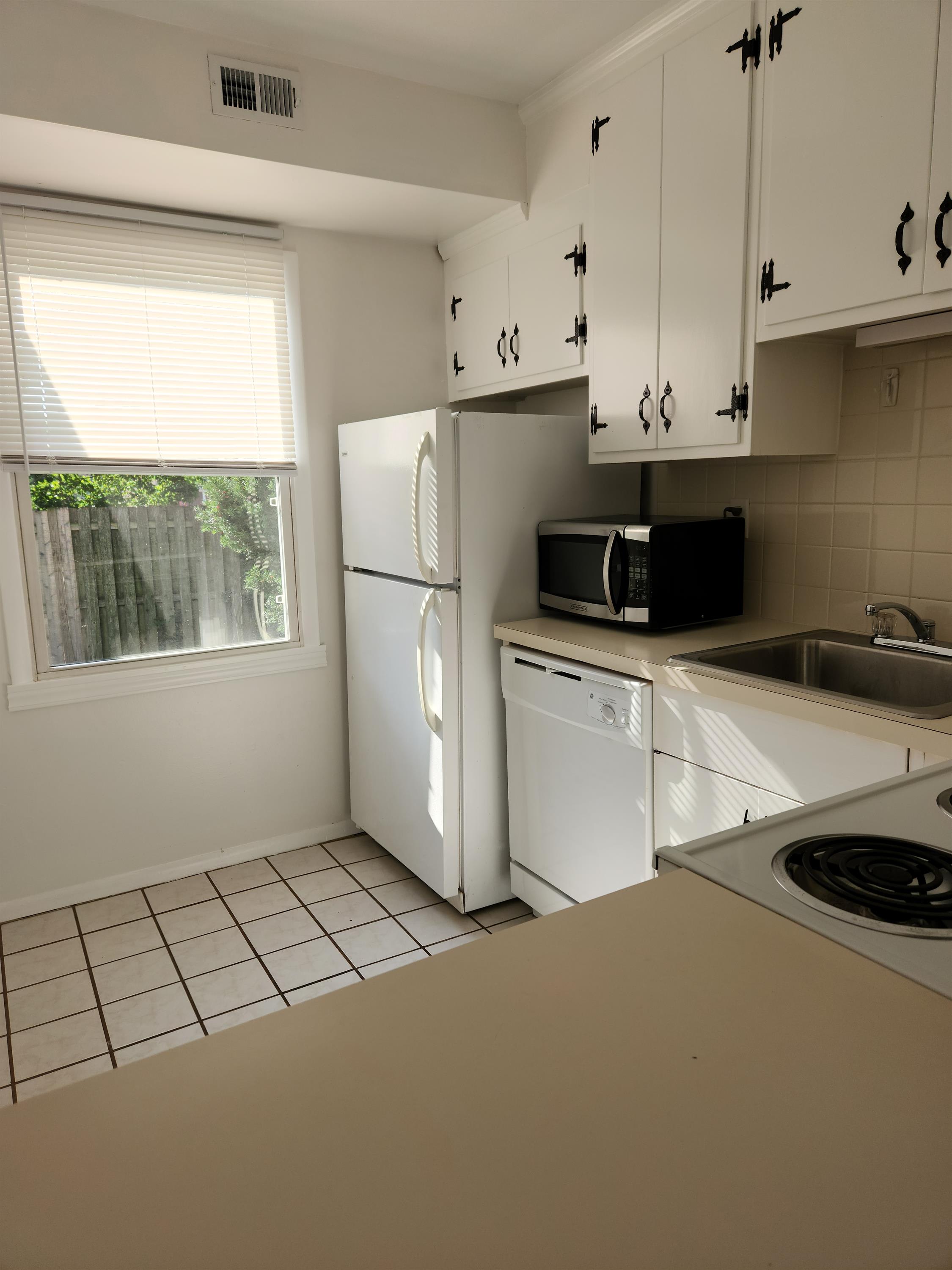 157 Peyton Street – photo 5