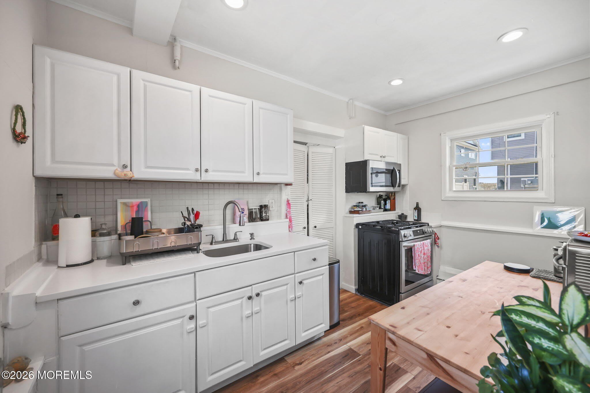 208 4th Avenue – photo 4