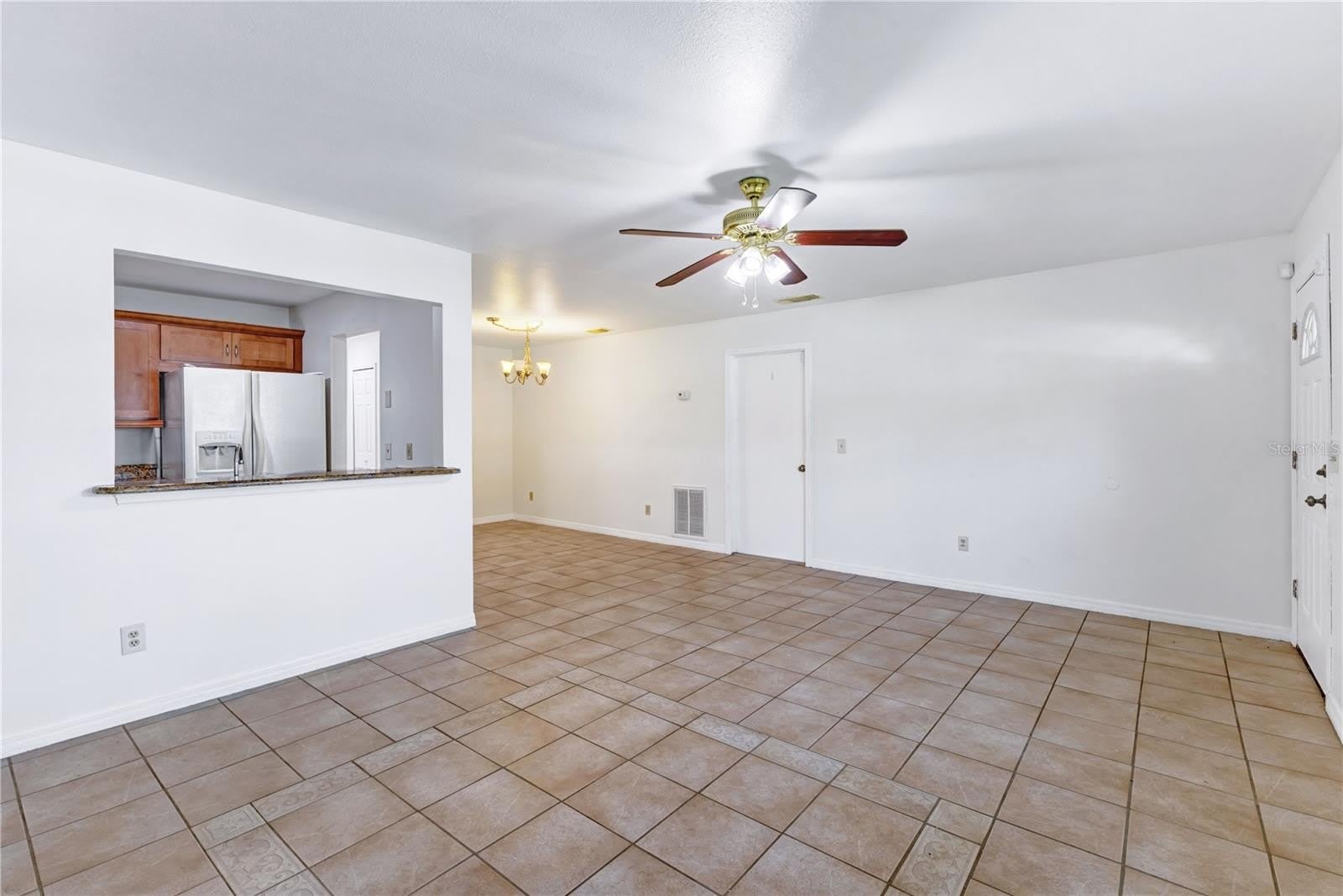 9148 DUBOIS Boulevard – photo 4