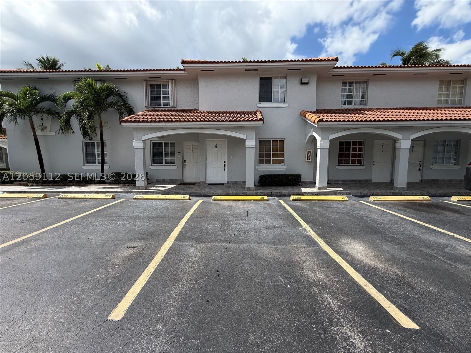 3514 W 76Th St – photo 1