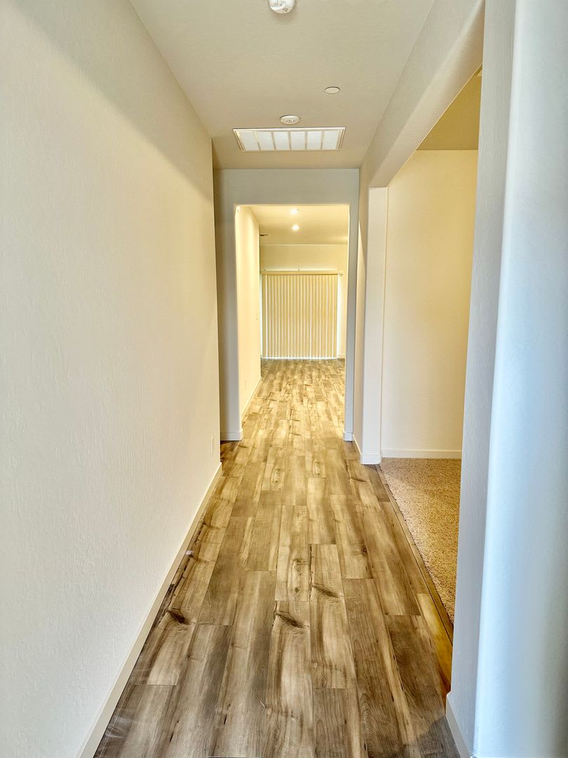 Newer 3 Bedroom 2 Bathroom Home Available Now – photo 3