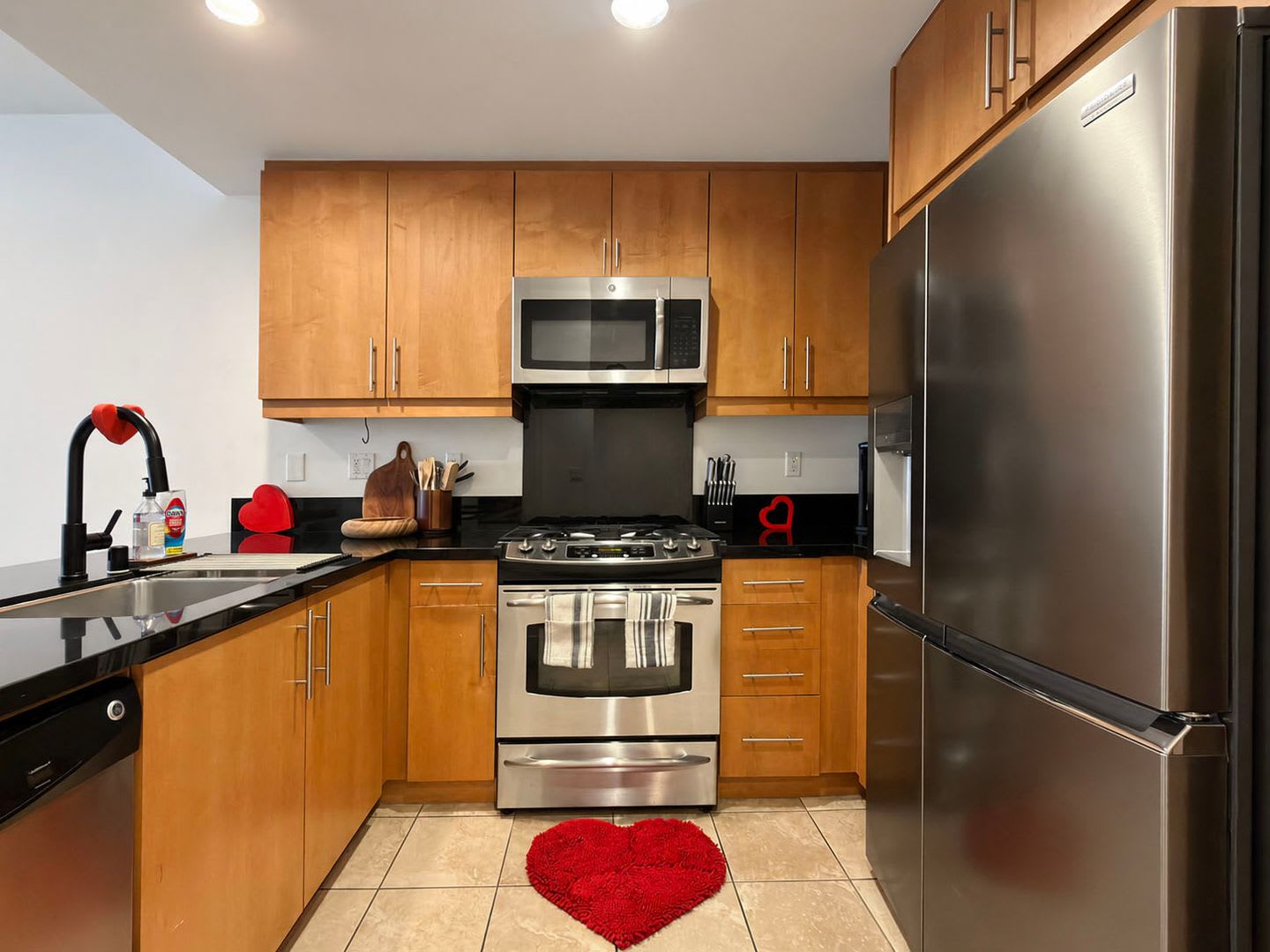 **150 The Promenade N #415 Long Beach** Upstairs Spacious 2 bedroom 2 bath – photo 5