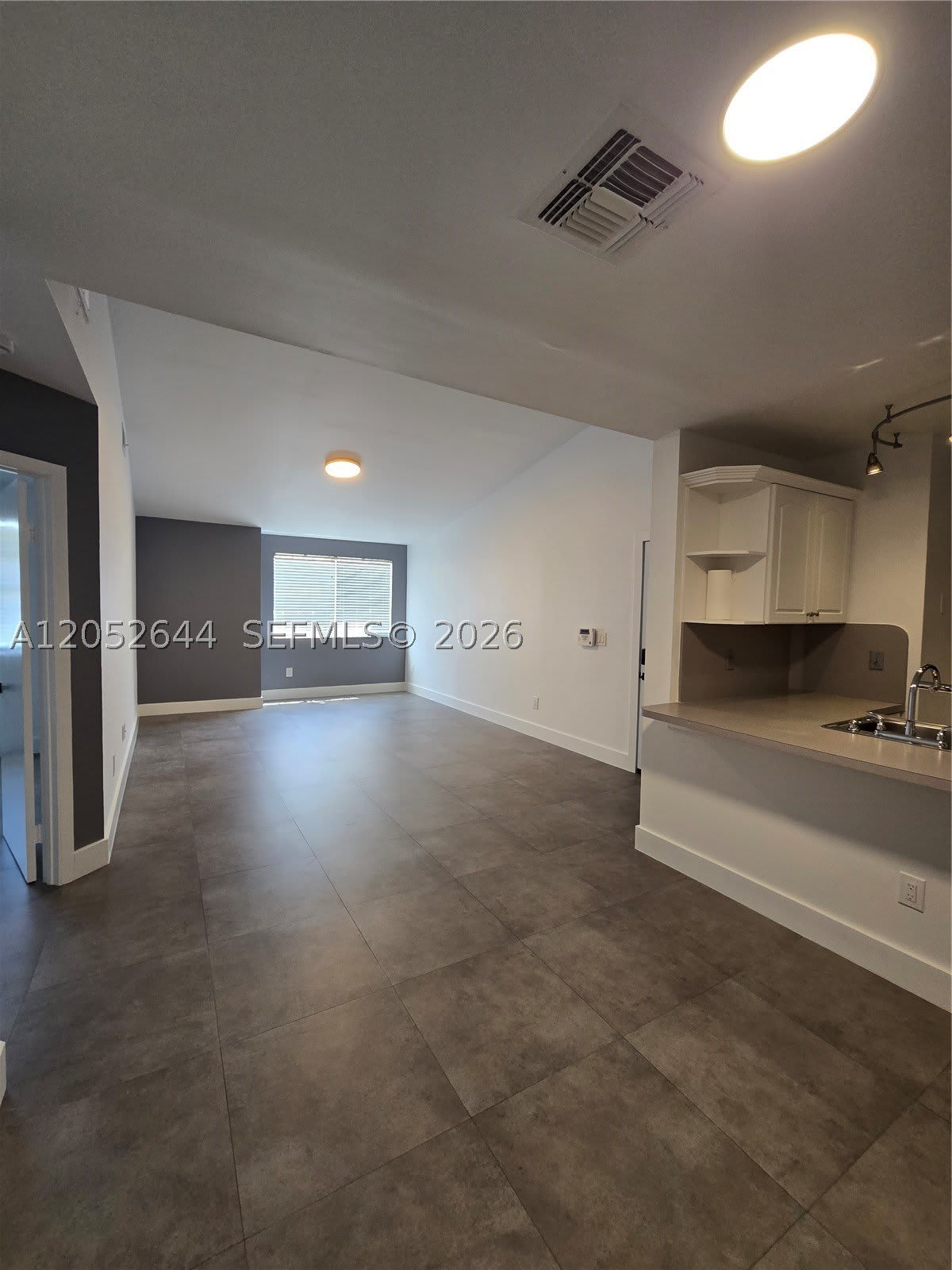 18324 NW 68th Ave – photo 2