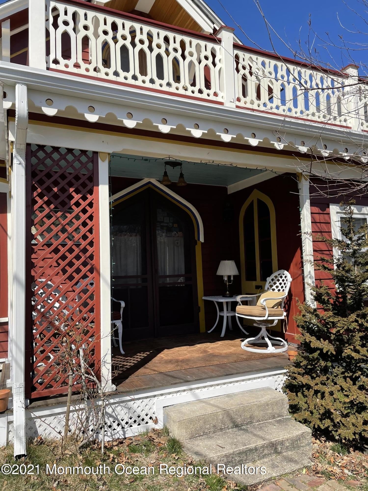 107 Asbury Avenue – photo 5