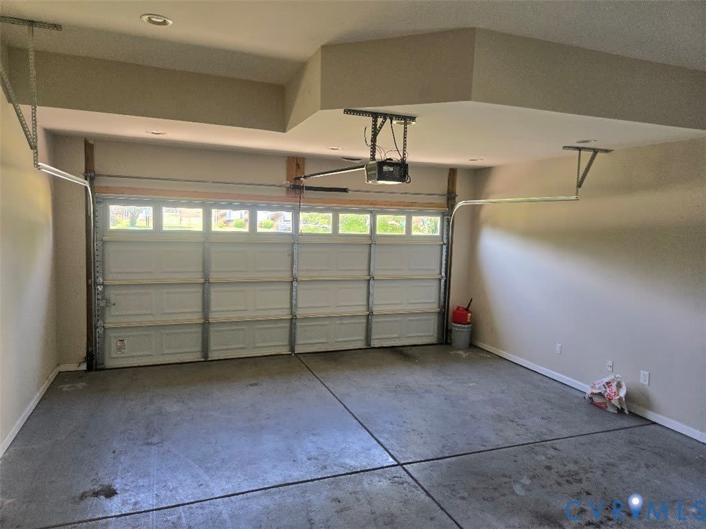 4801 Thornhurst St – photo 2