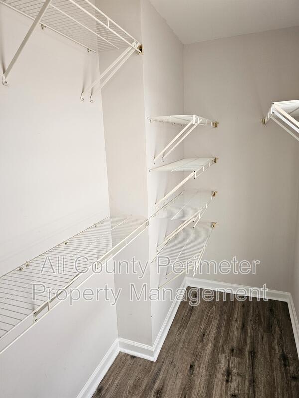 1855 Carrington Drive – photo 5