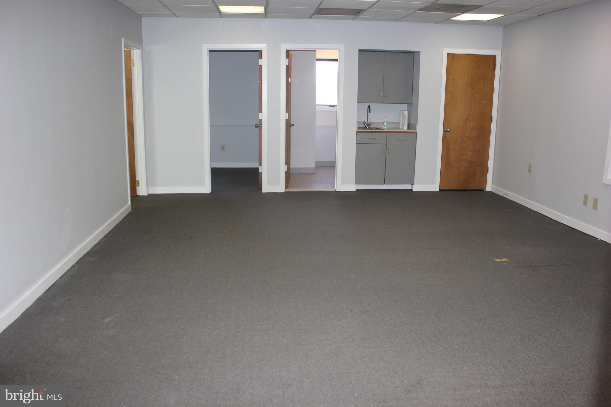2616 N BROAD Street – photo 4