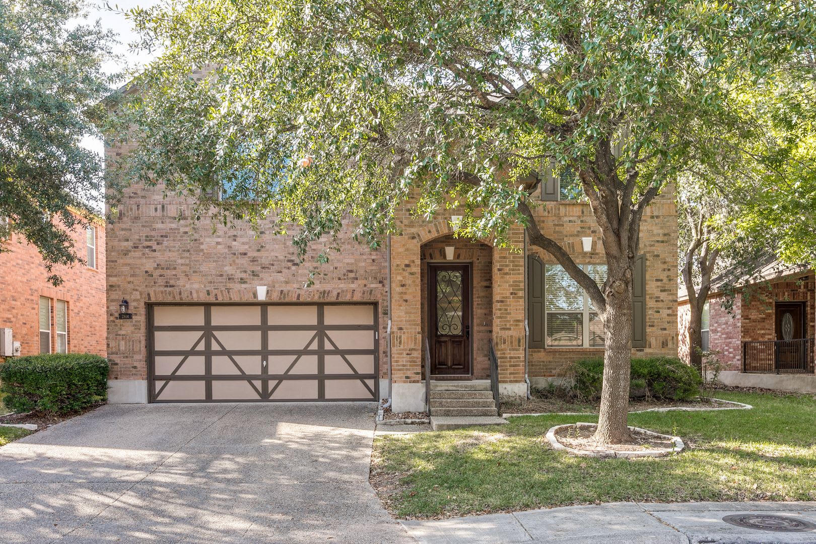 3-BEDROOM IN WOODS OF ALON – photo 1