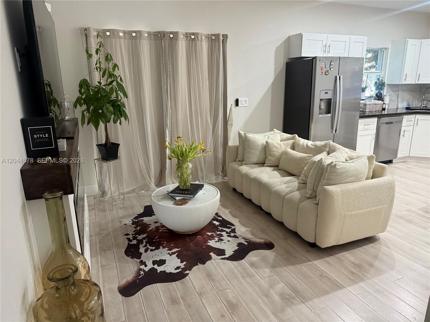 1035 Nw 2Nd Avenue Fort Lauderdale Fl 33311 6229 – photo 2