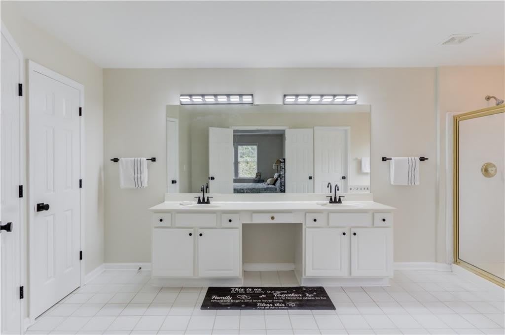 5135 Amberden Hall Drive – photo 5