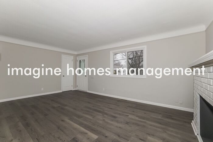 27811 Knickerbocker Road – photo 3