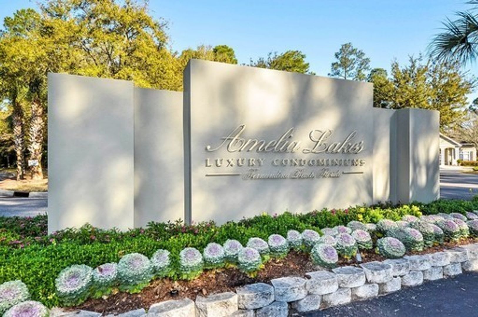 Peaceful Amelia Lakes Two-Bedroom Apartment – photo 1