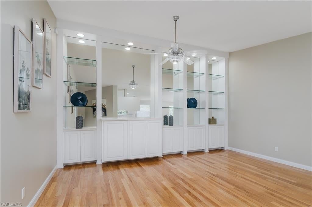 4949 Kingston Way – photo 3