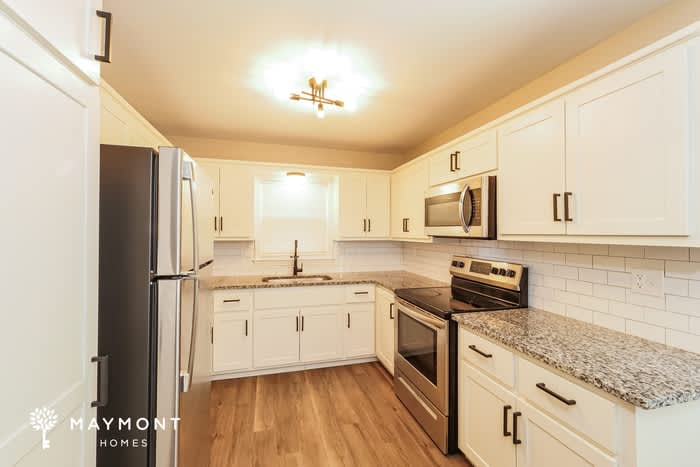3200 Southeast 6Th Court – photo 5