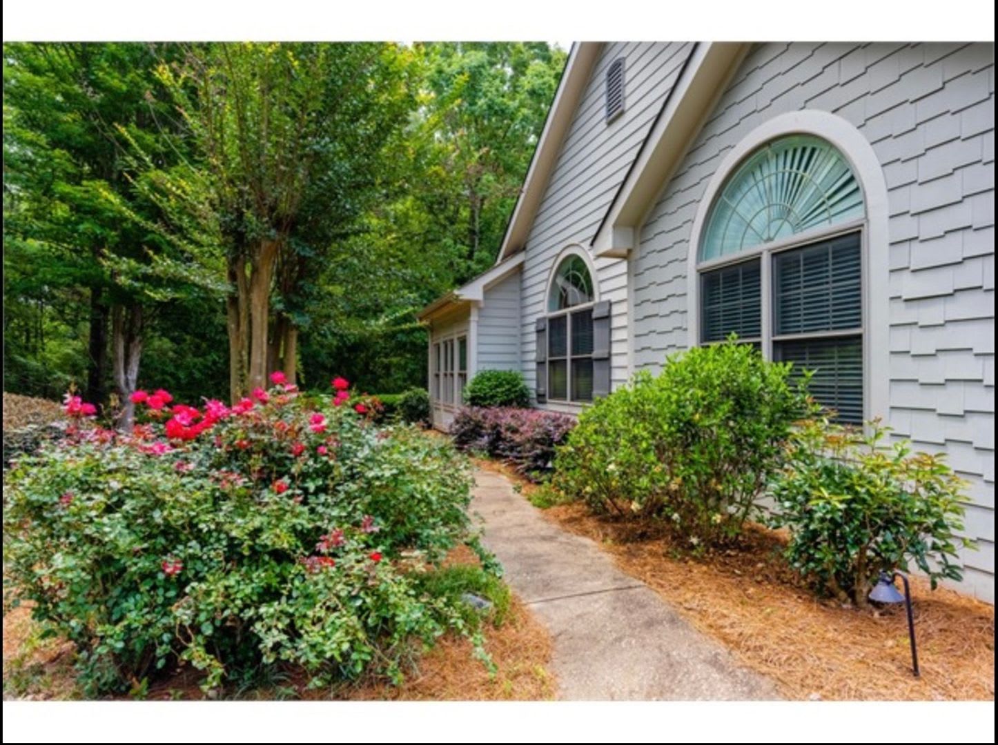 Lease This Beautiful Home In Great Waters – photo 2