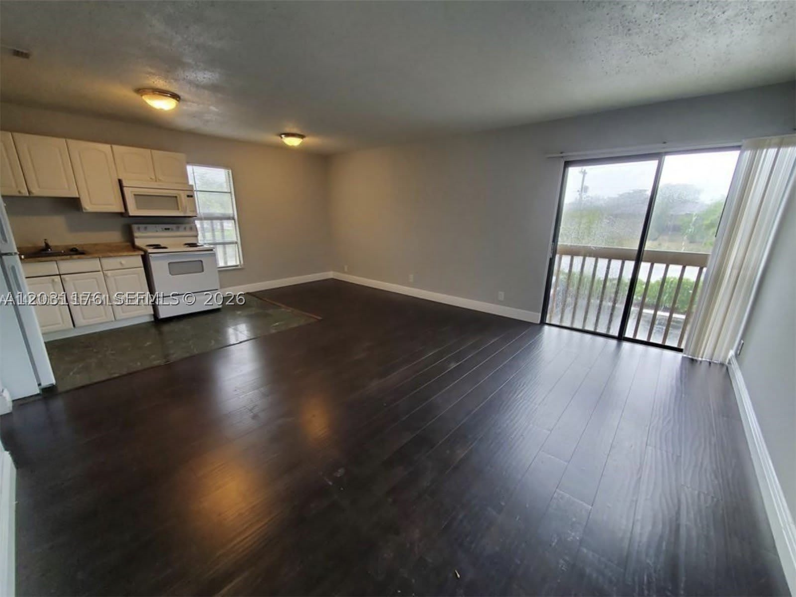 3006 Coral Ridge Dr – photo 4
