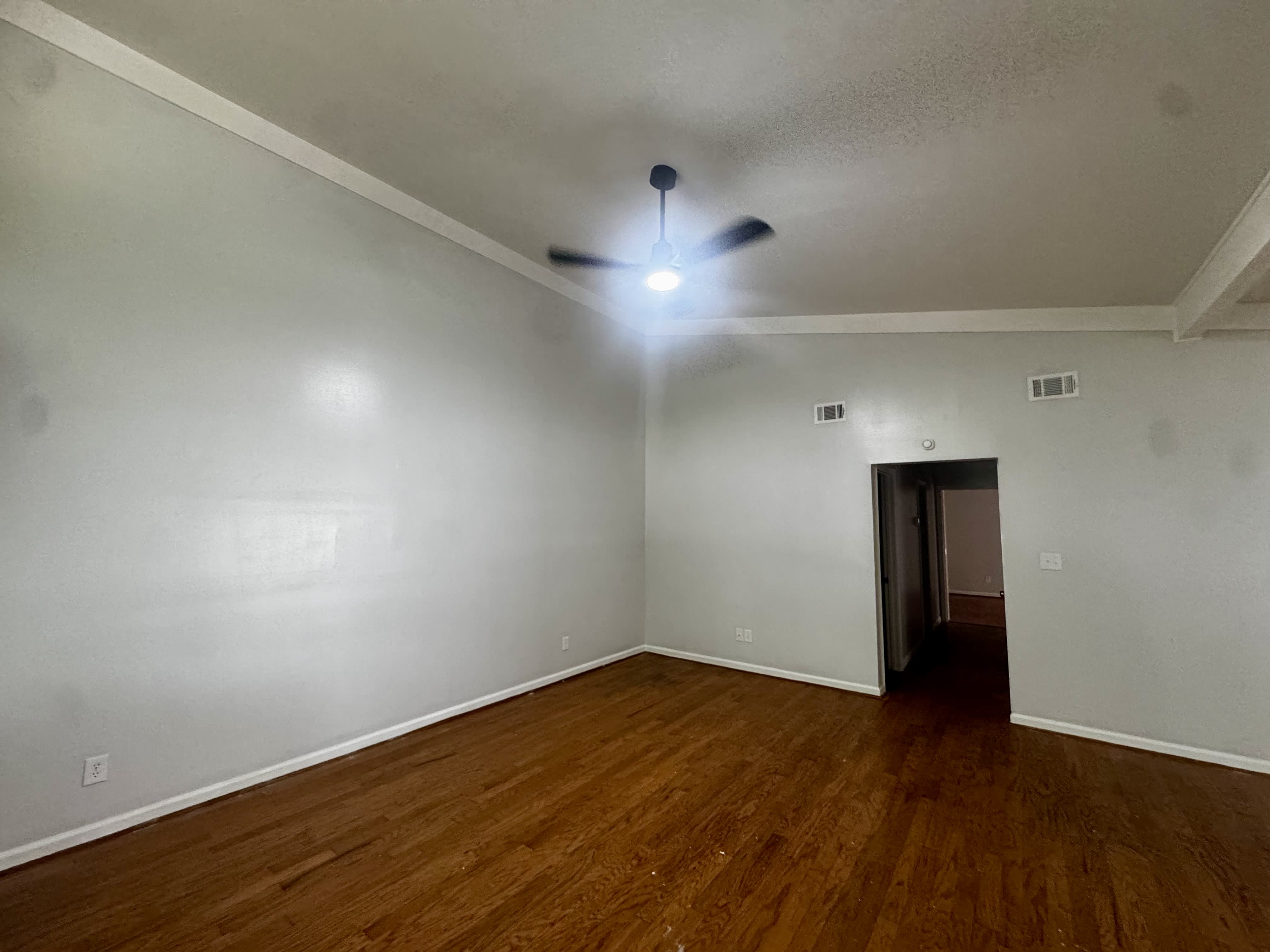 6306 Wedgewood St Unit A – photo 3
