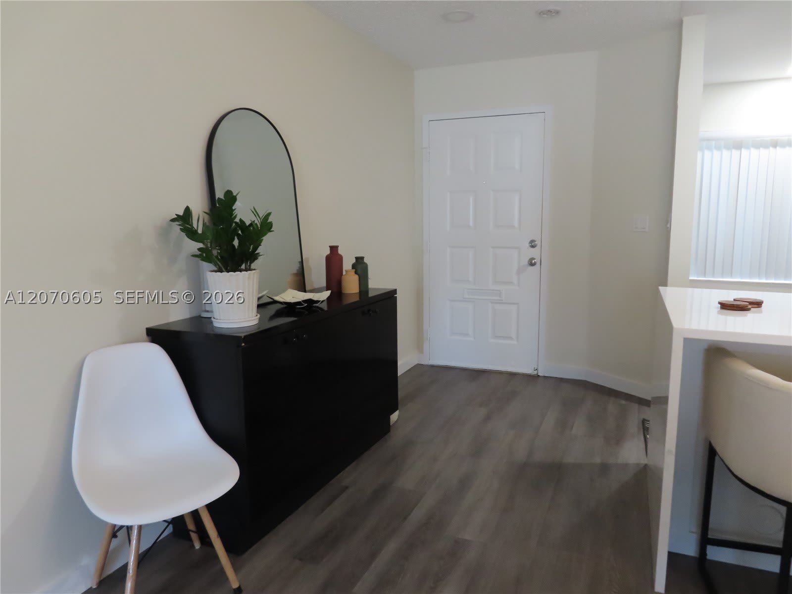 4001 NW 90th Ave – photo 3