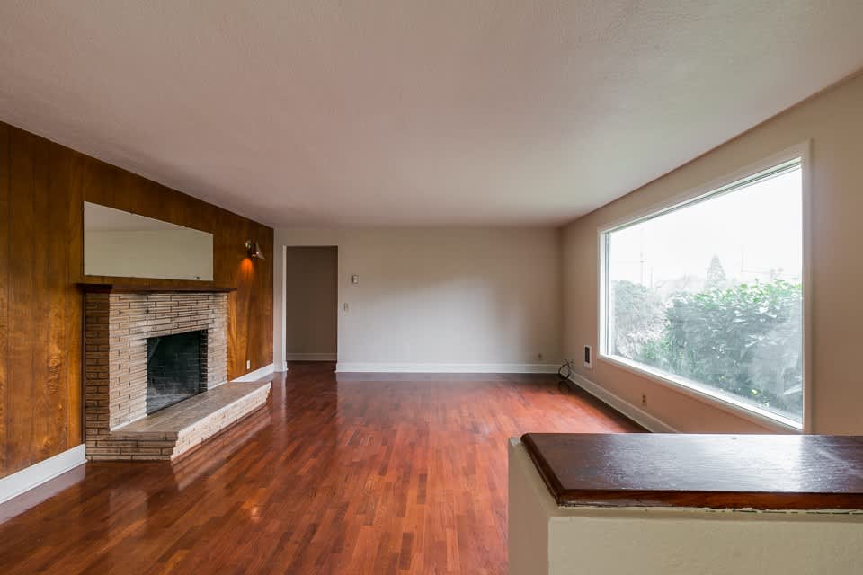 3-Bedroom, 1-Bath duplex In Eugene South Hills! – photo 4