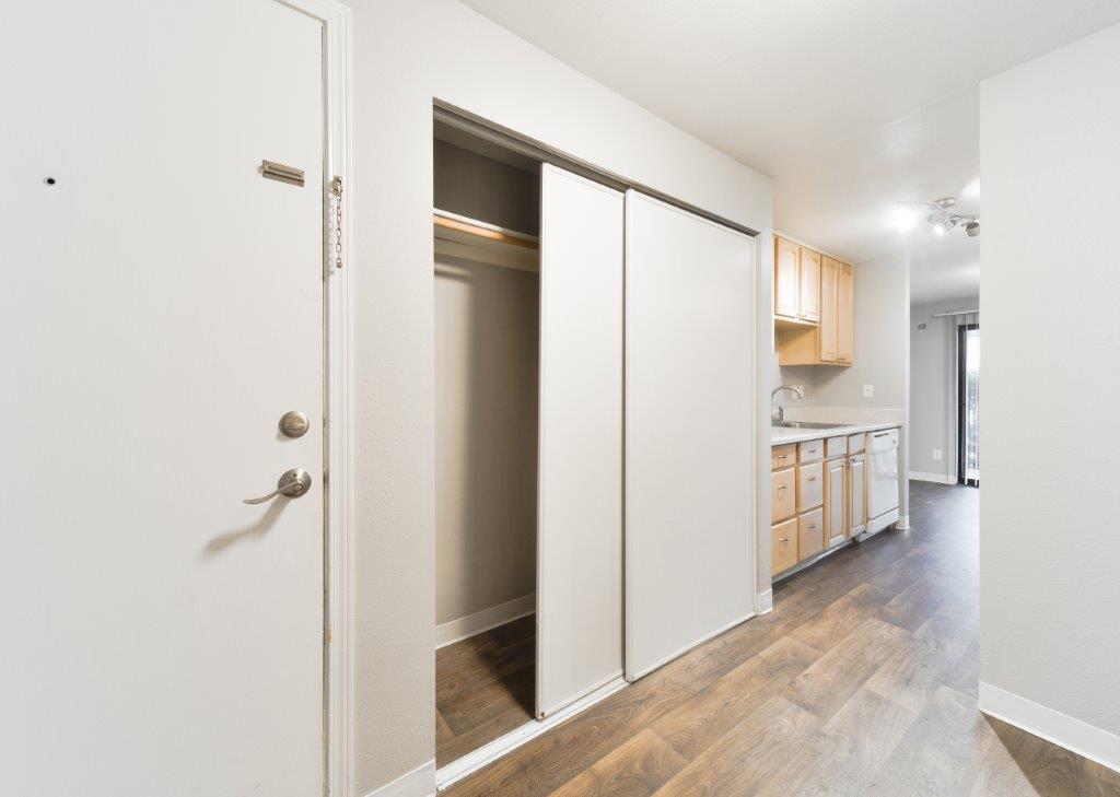 Star Apartments – photo 2