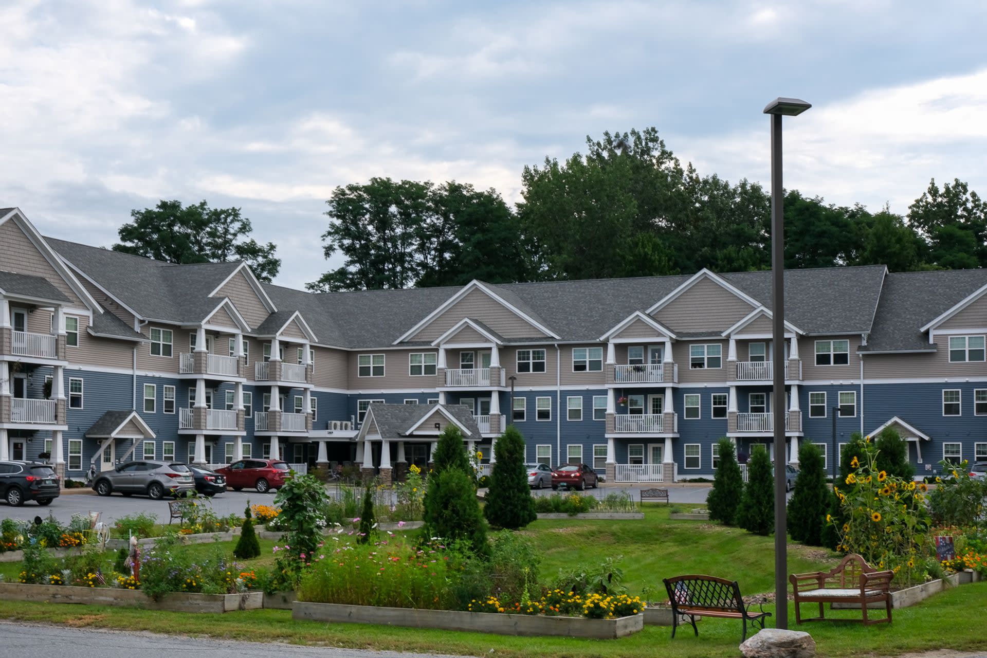 2 Bed 1 Bath Independent Senior Living 55 Years Of Age Heat Hot Water Electricity Included 9 Joshua 109 – photo 5