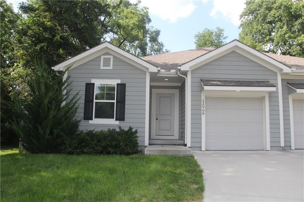 12908 W 93rd Street – photo 2