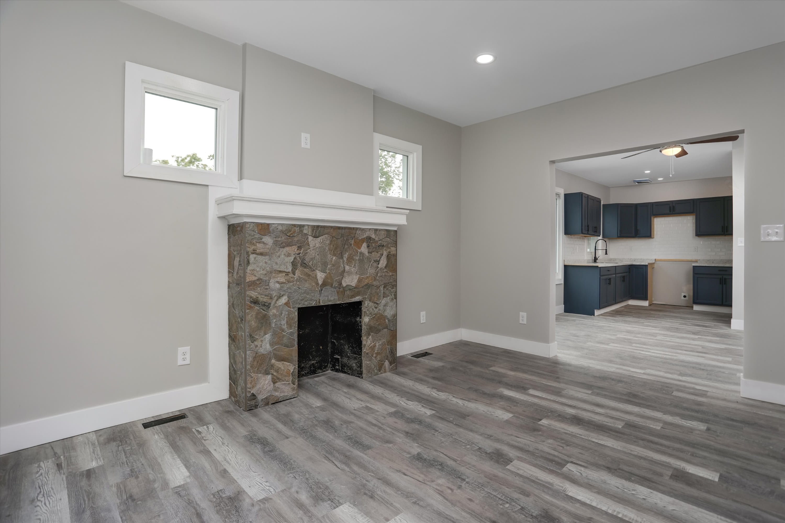 5124 West Chicago – photo 2