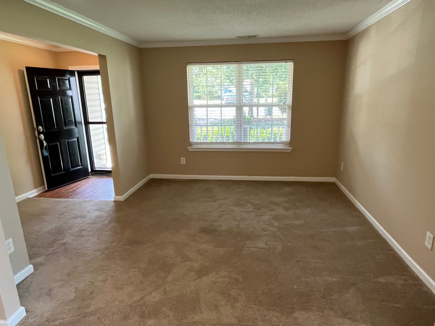 Coming Soon Spacious 4 Bed 2 5 Bath Home In Back Creek Chase – photo 4