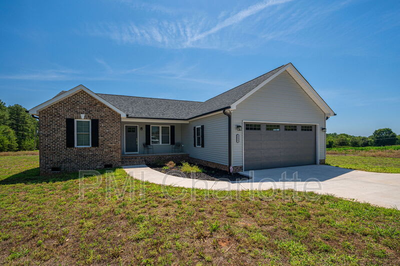 2128 Chatfield Rd – photo 4