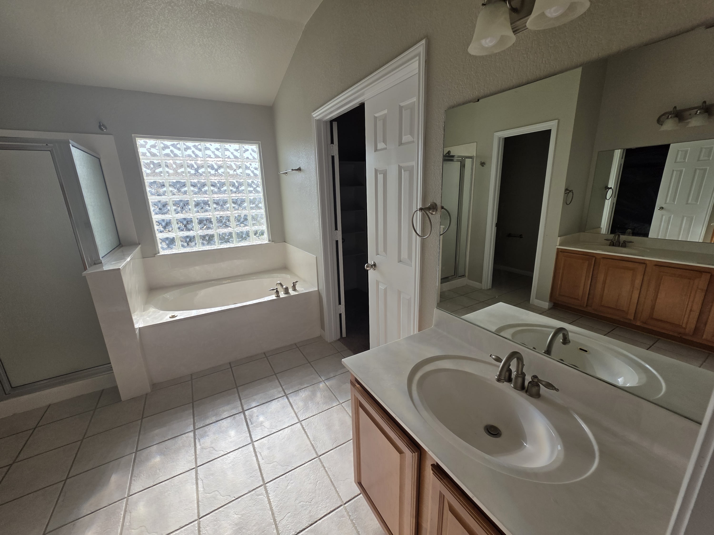 423 Wrought Iron Drive – photo 5