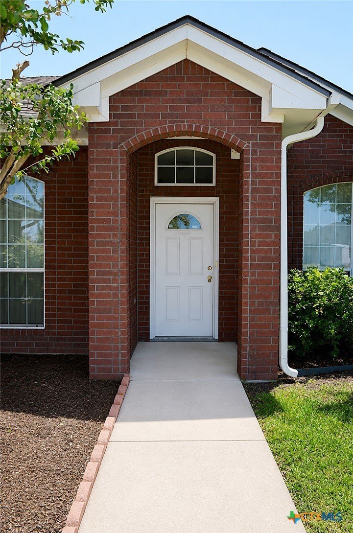 5802 Venetian Court – photo 2