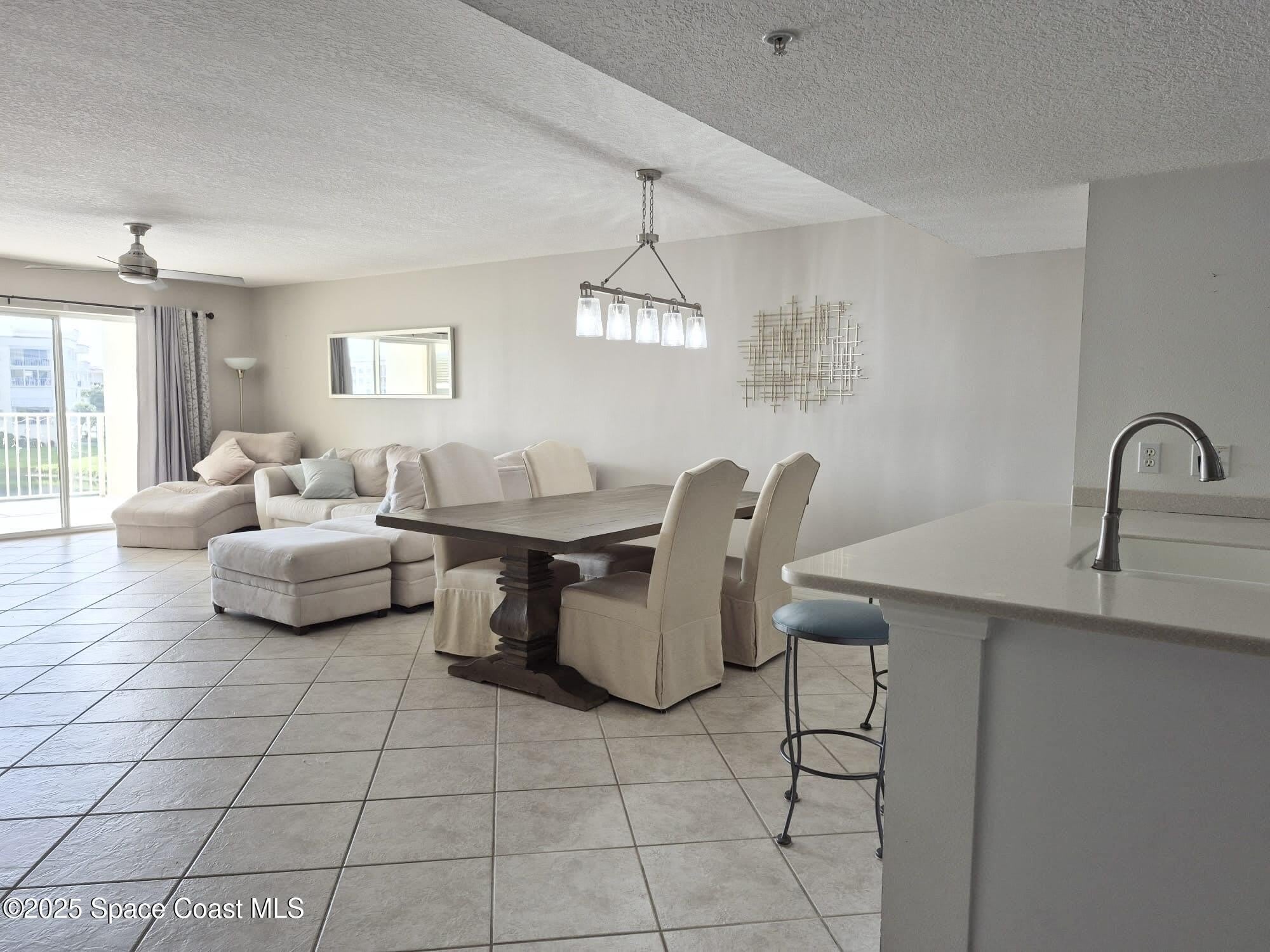 8921 Lake Drive – photo 3