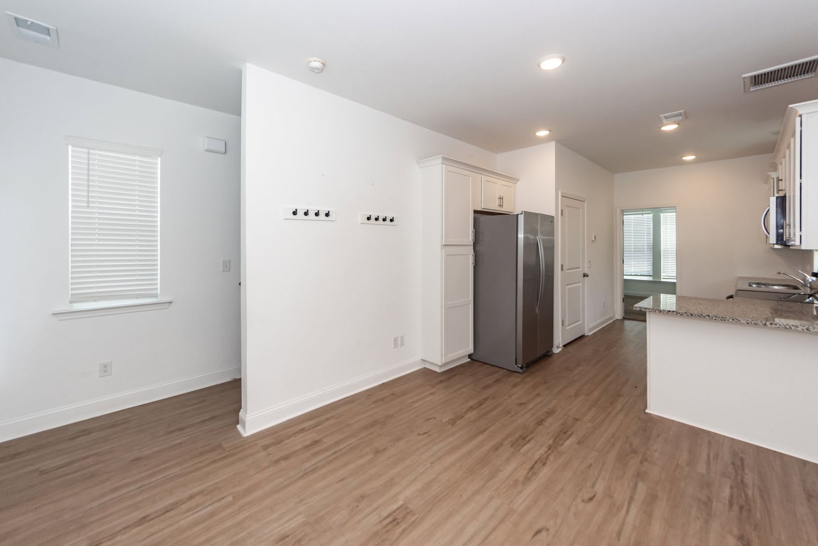 3 Bedroom, 2 Bathroom Home in Bowen Subdivision – photo 5