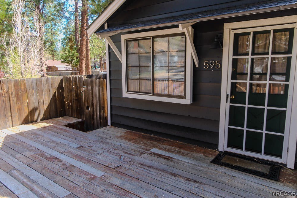 595 Vista Avenue – photo 2