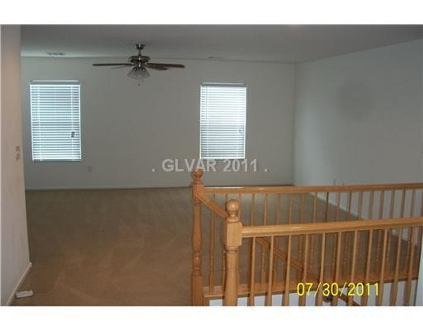 NEW FLOORING! NEW PAINT! NEW APPLIANCES! – photo 3