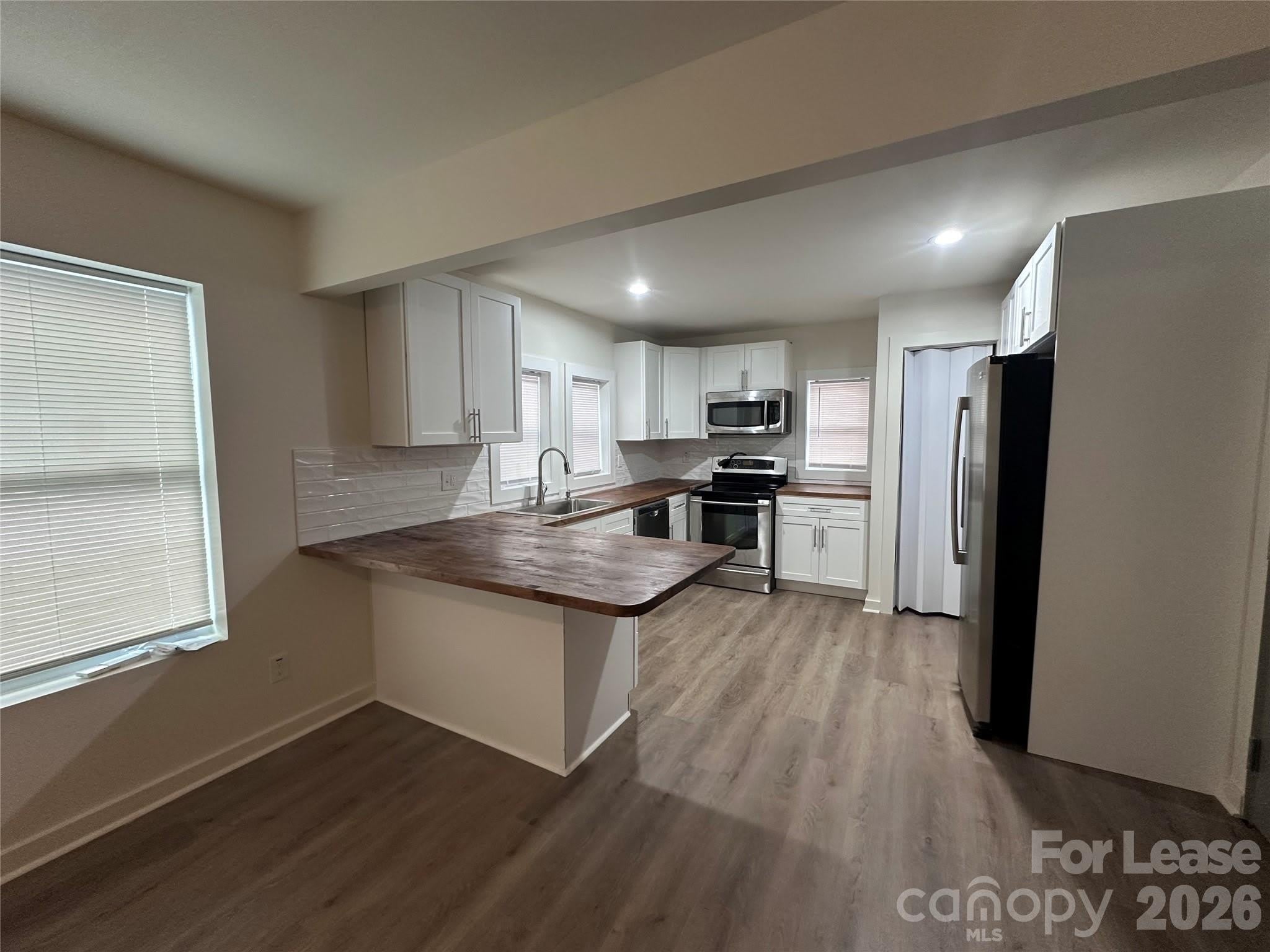510 F Avenue SE – photo 4