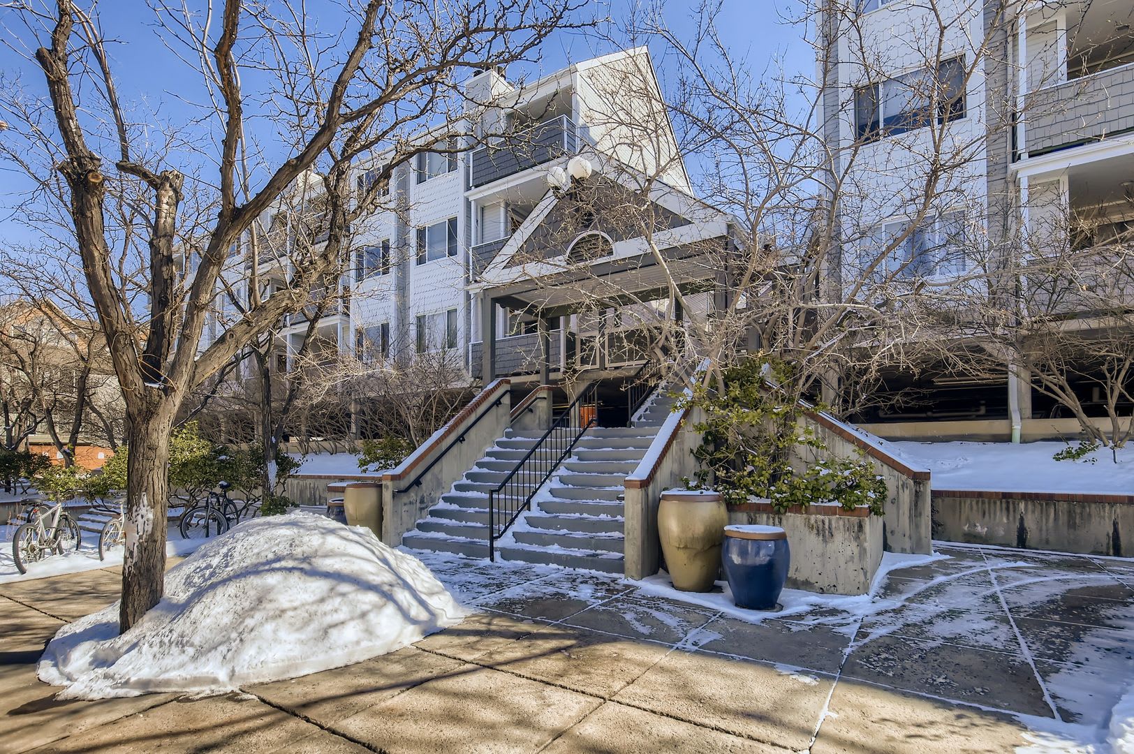 Lovely Pearl St Condo 1 Bdr 1 Ba Downtown Boulder – photo 5