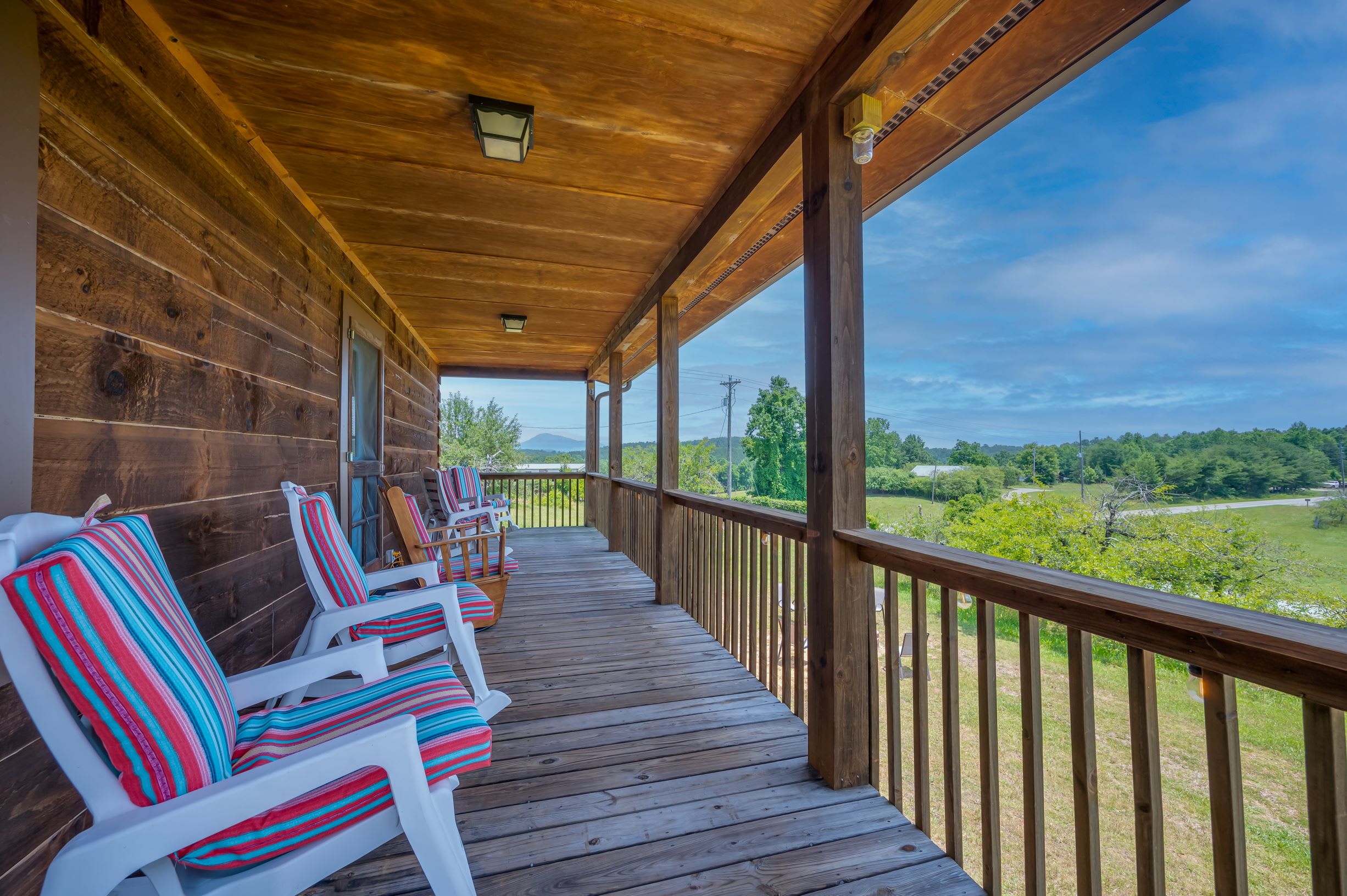 527 Laughter Rd – photo 3