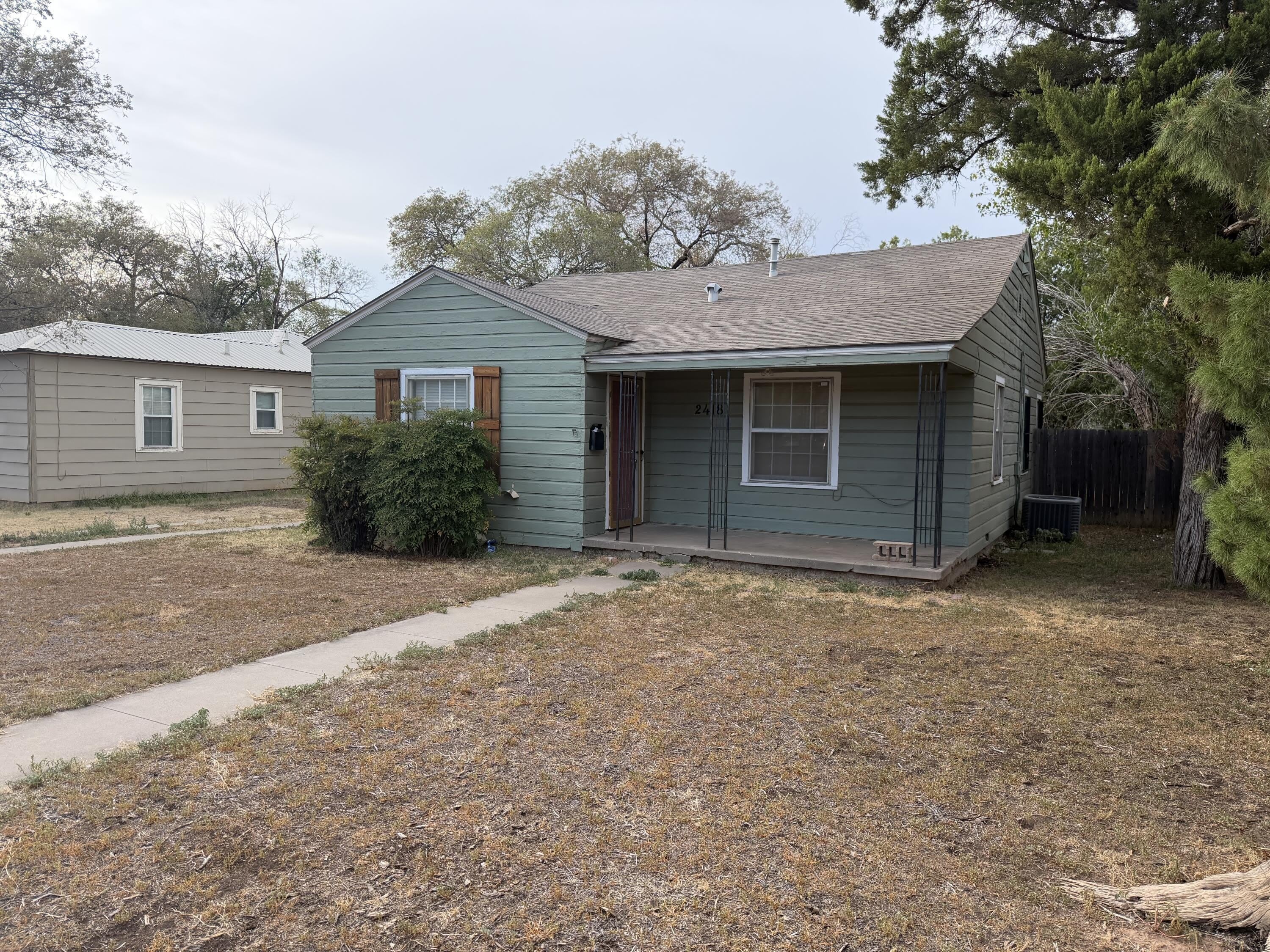 2418 29Th Street – photo 1