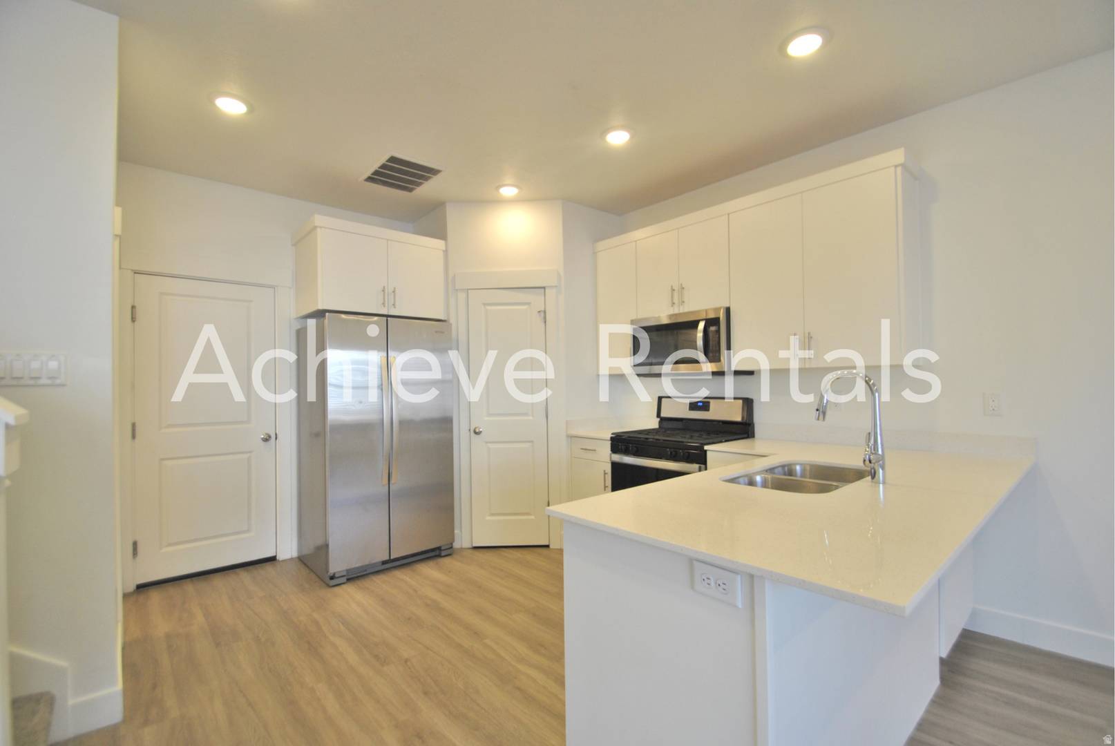 Woodmore Pointe HOA – photo 4