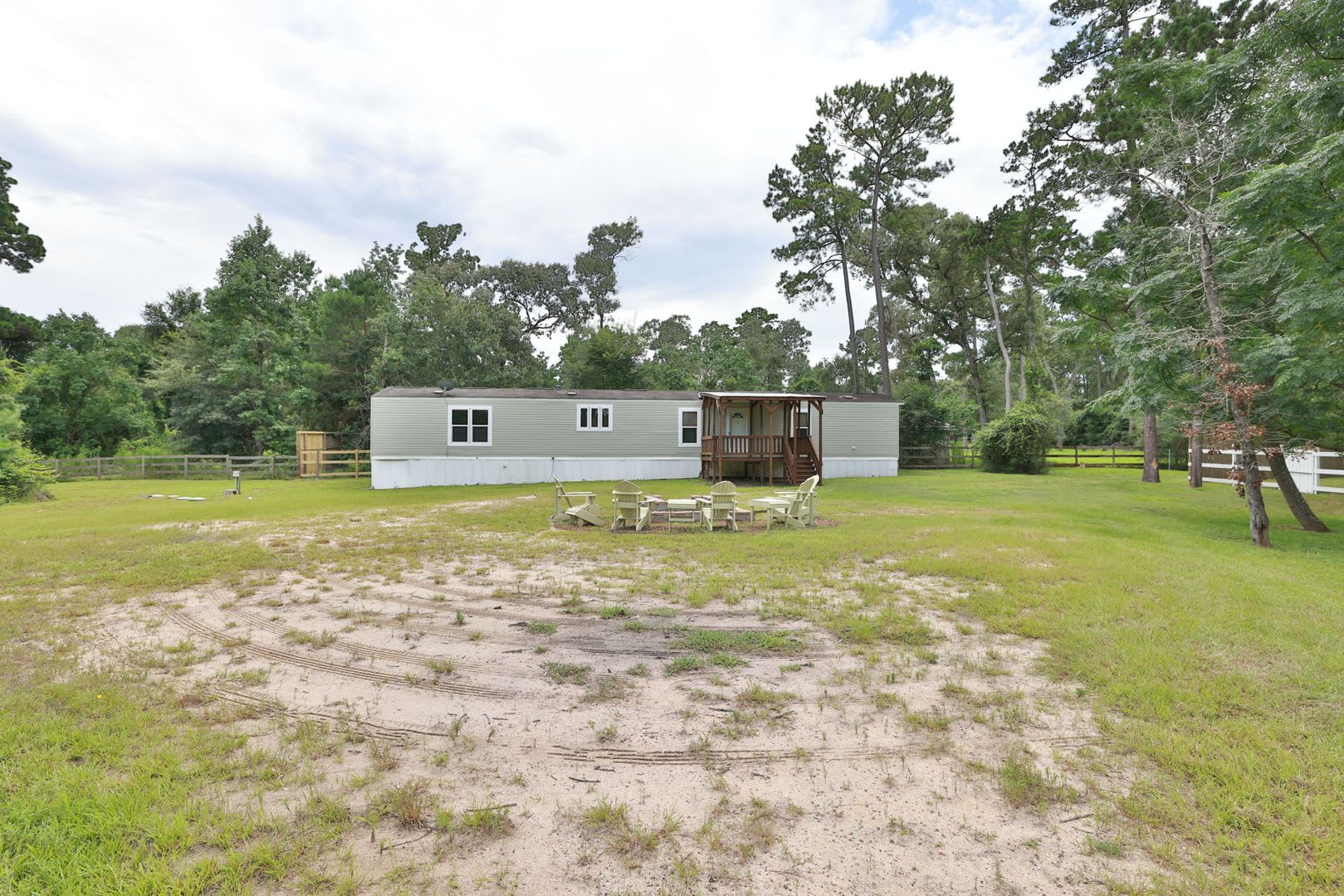For Lease – photo 5
